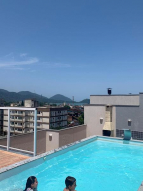 Cobertura perto da praia em Ubatuba